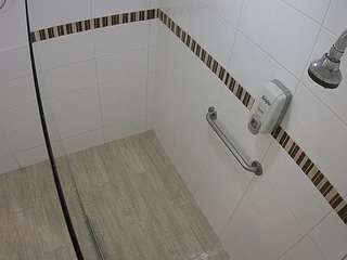 voyeurcam-jb-shower-10 webcam model stream image