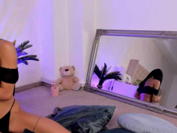 ChloeObril webcam model stream image