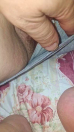 Monella52 webcam model stream image
