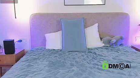 Wallflowerr webcam model stream image