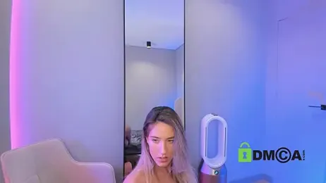 Wallflowerr webcam model stream image