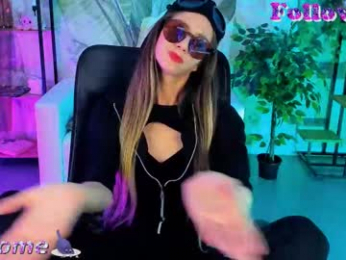 graycewild webcam model stream image