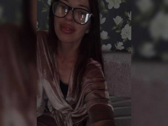 Lelly111 webcam model stream image