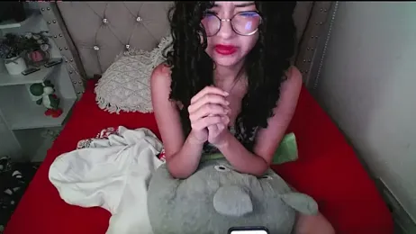 CherieCurl webcam model stream image
