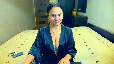 DOM_NIKA webcam model stream image