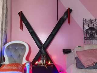 yingandyangg webcam model stream image