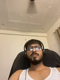 Biggycock_95 webcam model stream image