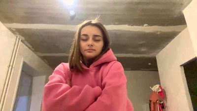 XeniaResner webcam model stream image