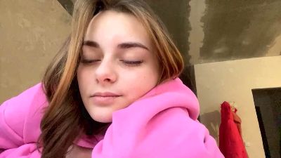 XeniaResner webcam model stream image