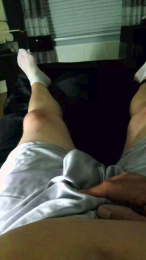 Malehorny54 webcam model stream image