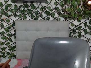 rouss-0 webcam model stream image