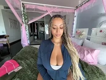 Naomisroom webcam stripchat model stream image