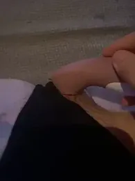 sullimi webcam model stream image