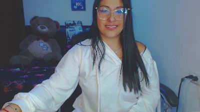 Sahotlove1_ webcam model stream image