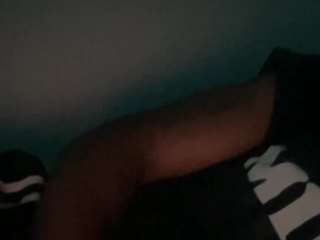 yalloveme322 webcam model stream image