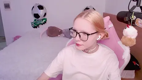 blush webcam model stream image