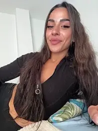 Alisa-Marie webcam model stream image