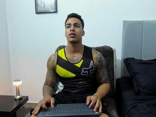 Coody King webcam model stream image