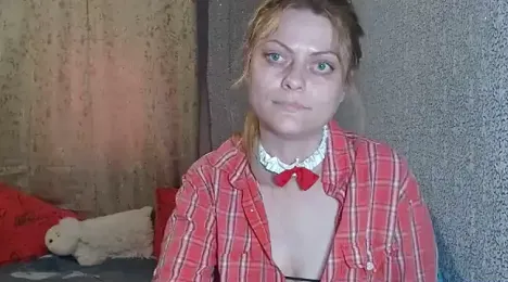 LindaRoutz webcam stripchat model stream image