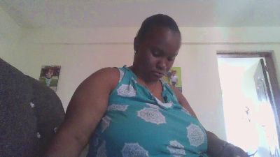 Black_pie webcam model stream image