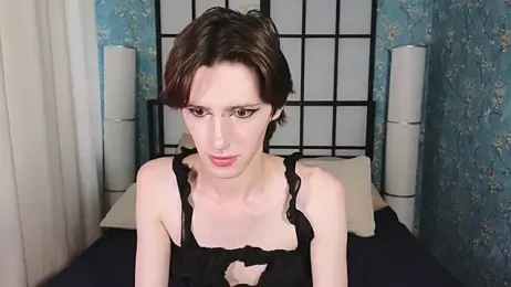 madi_snow webcam model stream image