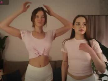 kleo_l webcam model stream image