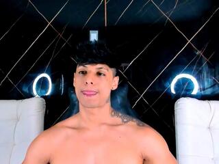 Owen Wolfe webcam model stream image