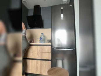 delyannicole webcam model stream image