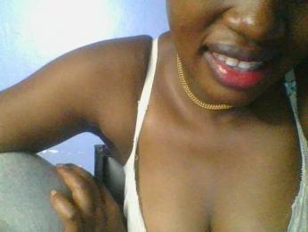 Sweetchely webcam model stream image