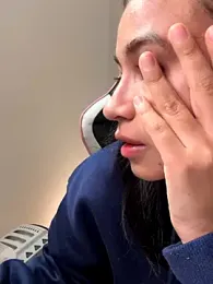 Adriennesexxx webcam model stream image