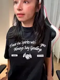 Adriennesexxx webcam model stream image