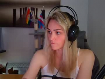 mariaqti webcam model stream image