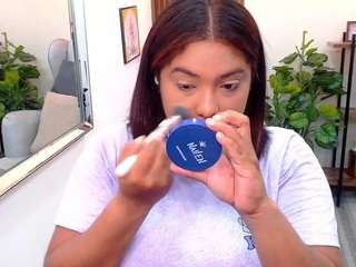 kenya-buhle webcam model stream image