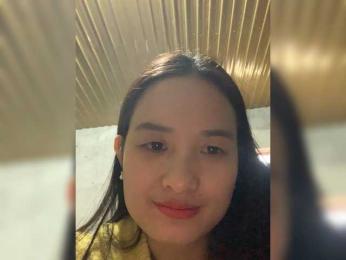 Lily388 webcam bongacams model stream image