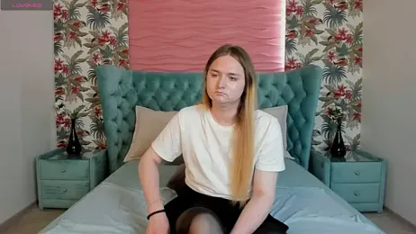 Melaniass webcam model stream image