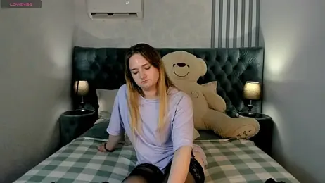 Melaniass webcam model stream image