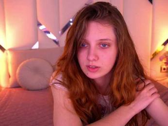 CuteeFoxy webcam bongacams model stream image