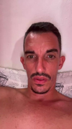 uliking1 webcam model stream image