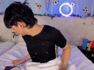 aleaurarashi webcam model stream image