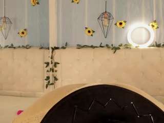 aleaurarashi webcam camsoda model stream image