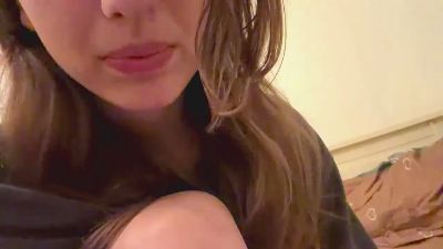 BreanaHelmle webcam cam4 model stream image