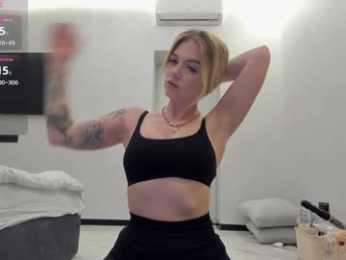 angel_face_devil_mind webcam model stream image