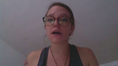 ItaLadySquirt webcam model stream image