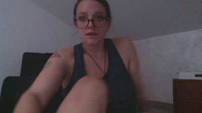 ItaLadySquirt webcam model stream image