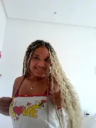 maxcela webcam model stream image