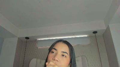 Eiloise_ysander webcam model stream image