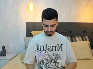 Cameron Pierce webcam flirt4free model stream image