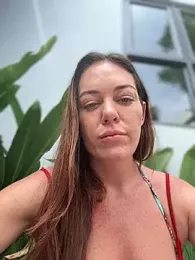 LilliThelo webcam model stream image