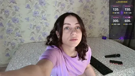 Louise_Lavender webcam stripchat model stream image