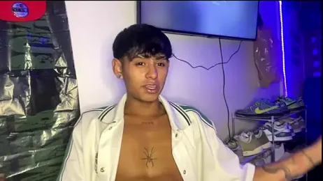 _Billowy_ webcam model stream image